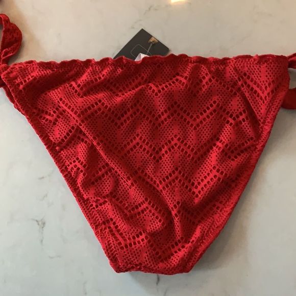 🌈5/$25 Mossimo red crochet tie up boho bikini bottoms - Picture 3 of 5